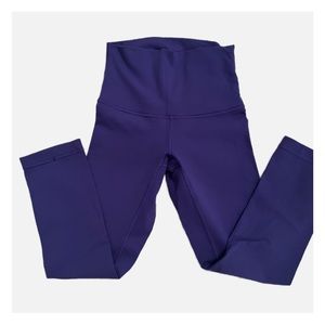 Lululemon crops